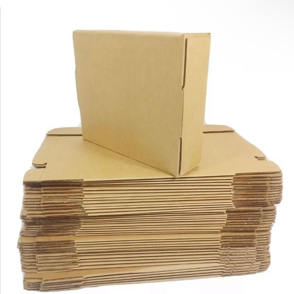 9”x6”x3” boxes (200) small size STRONG 4PLY SHIPPING BOXES BULK WHOLESALE LOT - Picture 1 of 6